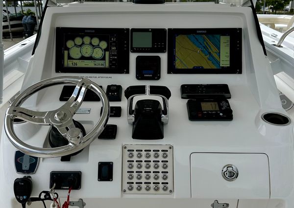 Intrepid 327 Center Console image