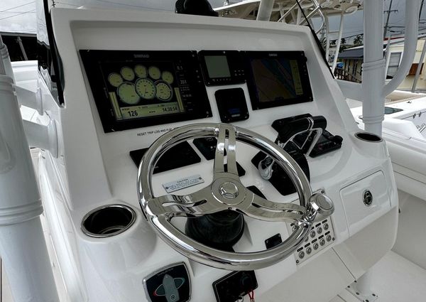 Intrepid 327 Center Console image