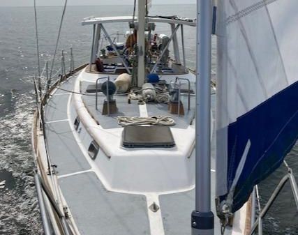 Gulfstar 44 Center Cockpit 