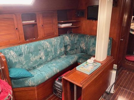 Gulfstar 44-CENTER-COCKPIT image