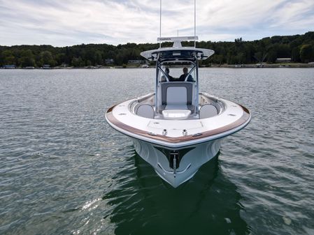 Valhalla Boatworks V-33 image