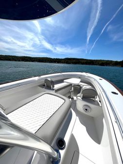 Valhalla Boatworks V-33 image