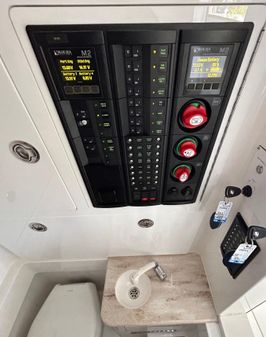 Valhalla Boatworks V-33 image