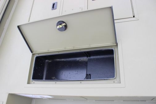 Lowe RX1860 image