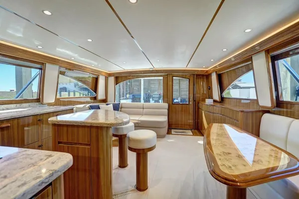 Viking 52-CONVERTIBLE image