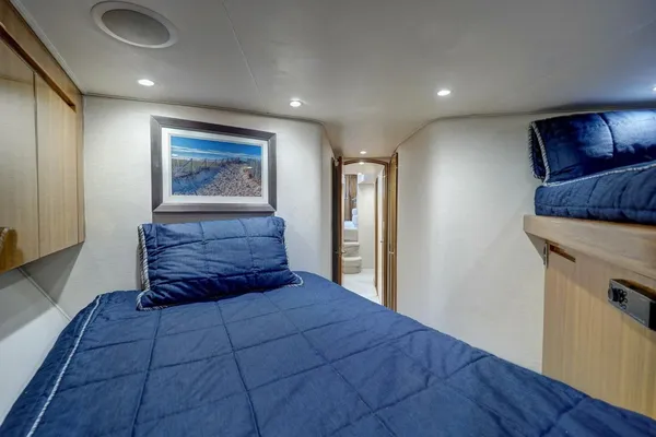 Viking 52-CONVERTIBLE image