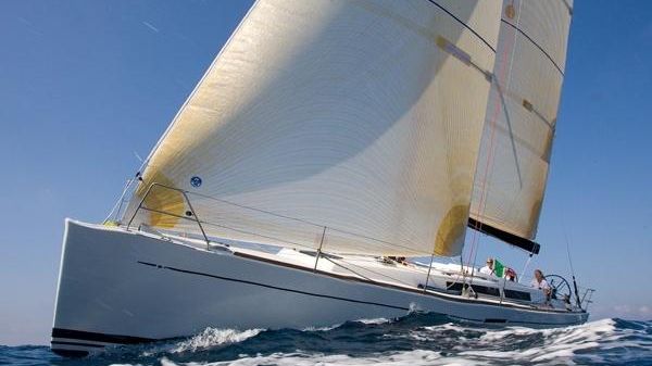 Grand Soleil 43