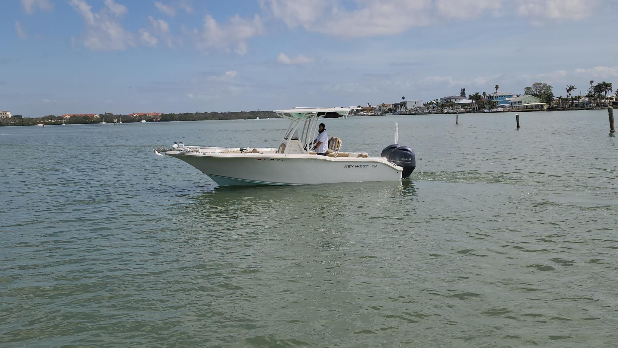 2019 Key West 244 center console