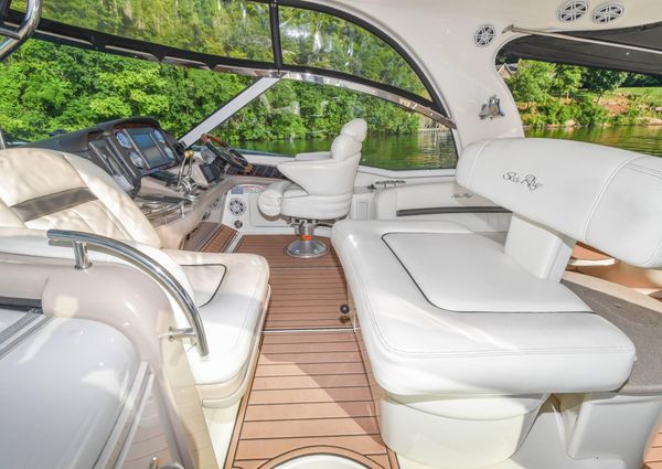 Sea Ray 500 Sundancer image