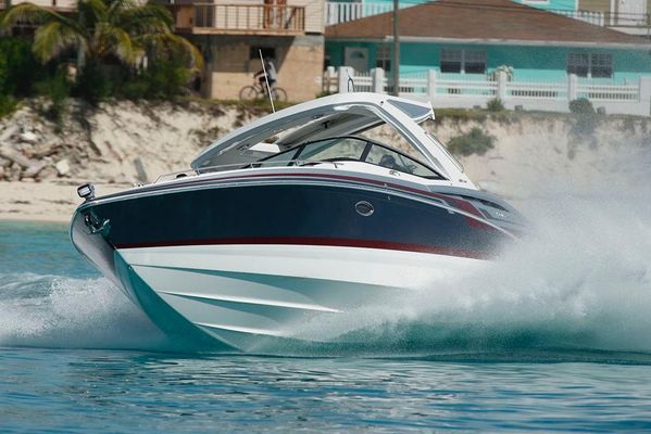 Formula 350 Crossover Bowrider I/O - main image