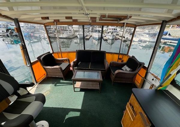 Hatteras 43-DOUBLE-CABIN-MOTORYACHT image