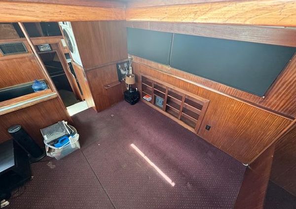 Hatteras 43-DOUBLE-CABIN-MOTORYACHT image