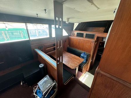 Hatteras 43-DOUBLE-CABIN-MOTORYACHT image