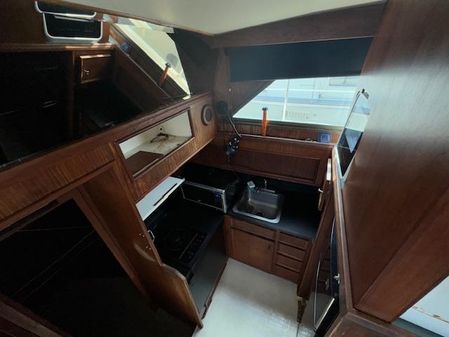 Hatteras 43-DOUBLE-CABIN-MOTORYACHT image