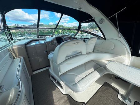 Sea Ray 380 Sundancer image