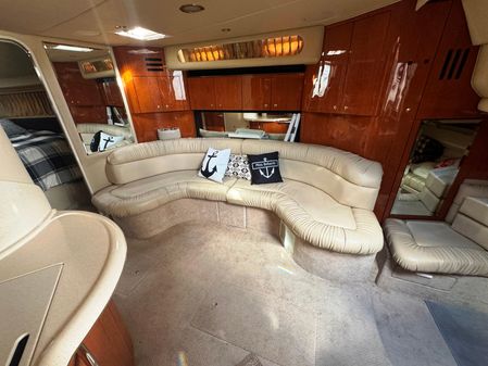 Sea Ray 380 Sundancer image