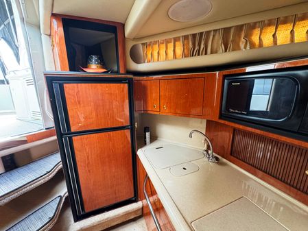 Sea Ray 380 Sundancer image