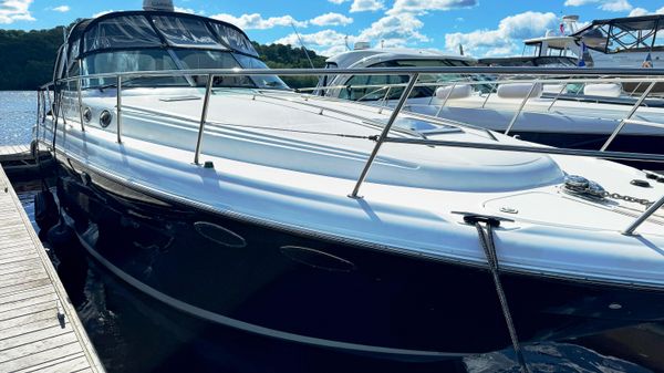 Sea Ray 380 Sundancer