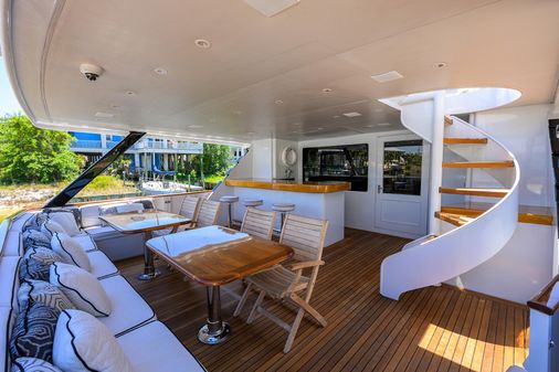 Broward 108 Raised Pilothouse image