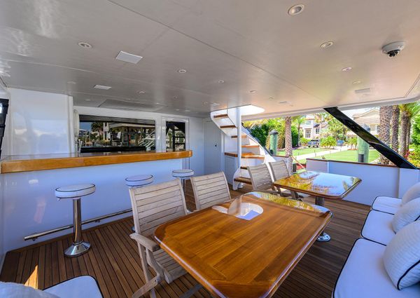 Broward 108-RAISED-PILOTHOUSE image