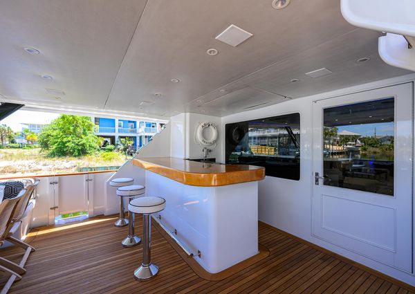 Broward 108-RAISED-PILOTHOUSE image