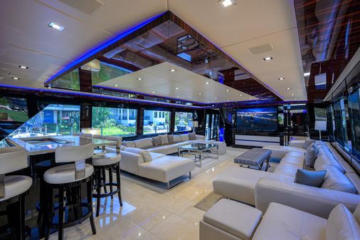 Broward 108 Raised Pilothouse image