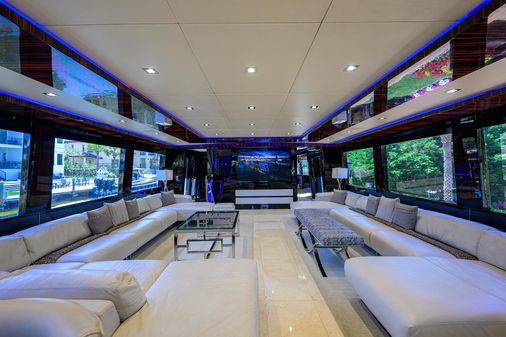 Broward 108 Raised Pilothouse image