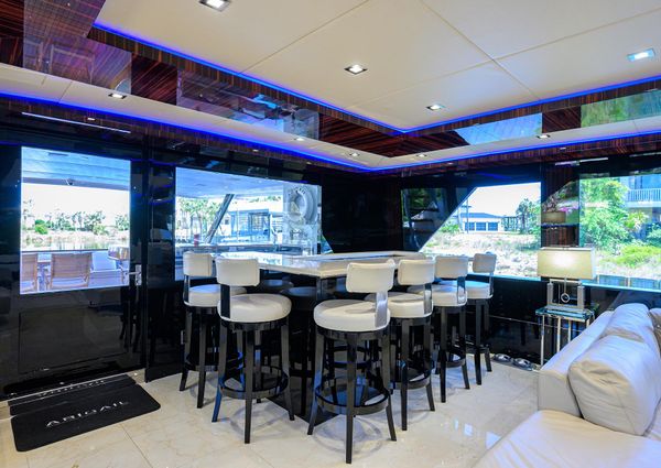 Broward 108-RAISED-PILOTHOUSE image