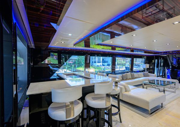 Broward 108-RAISED-PILOTHOUSE image