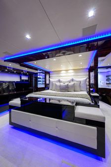 Broward 108 Raised Pilothouse image