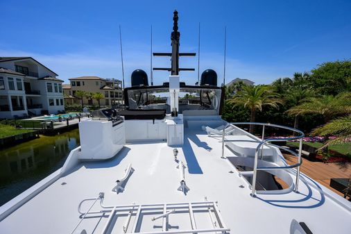 Broward 108 Raised Pilothouse image