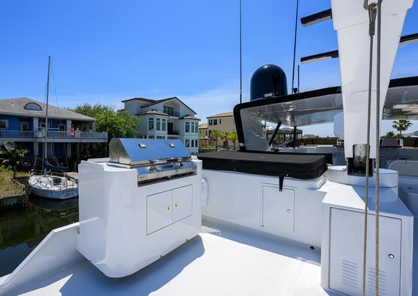 Broward 108-RAISED-PILOTHOUSE image