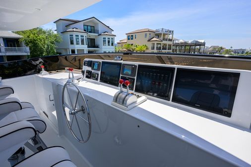 Broward 108 Raised Pilothouse image