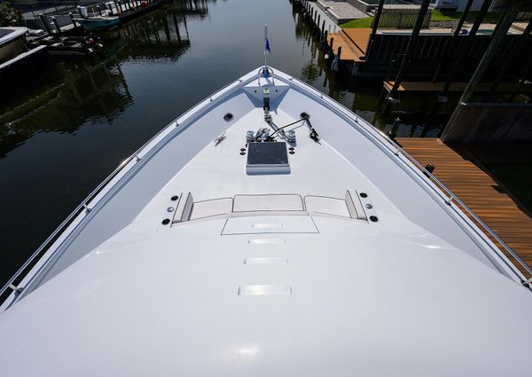 Broward 108-RAISED-PILOTHOUSE image