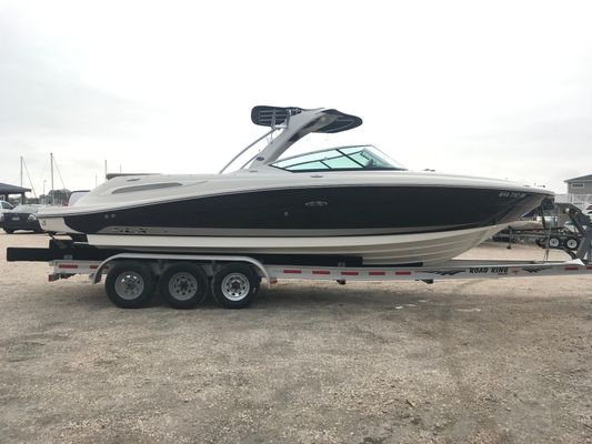 Sea Ray 270 SLX - main image