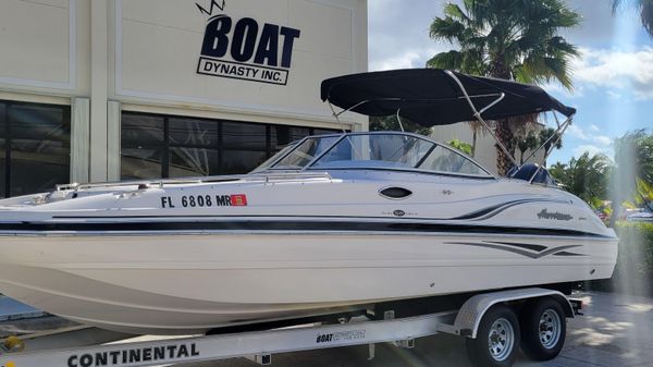 Hurricane SunDeck 237 OB