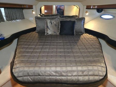 Sea Ray 480 Sundancer image