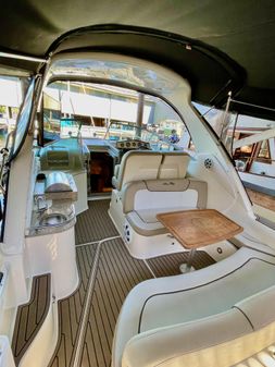 Sea Ray 330 Sundancer image