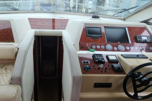 Ferretti-yachts 55-MOTOR-YACHT image