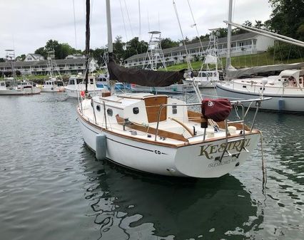 Cape Dory 28 image