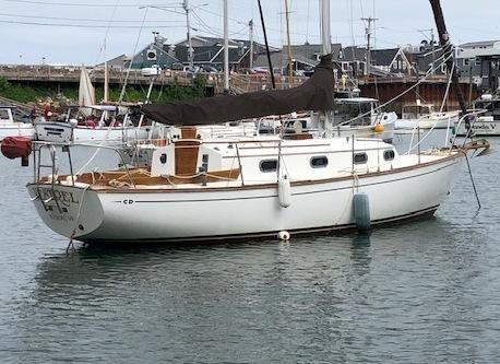 Cape Dory 28 image