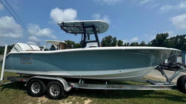 Sea Hunt Ultra 275 SE 