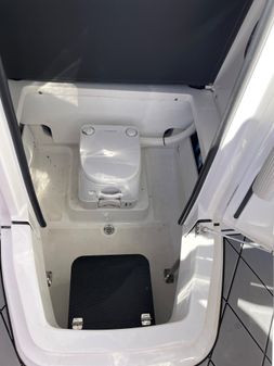 Blackfin 242-CC image