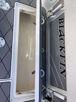 Blackfin 242-CC image