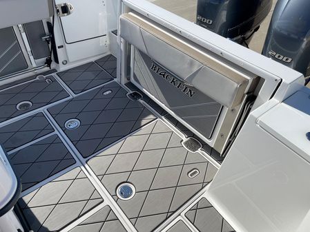 Blackfin 242-CC image