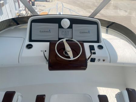 Bertram 35 Flybridge image