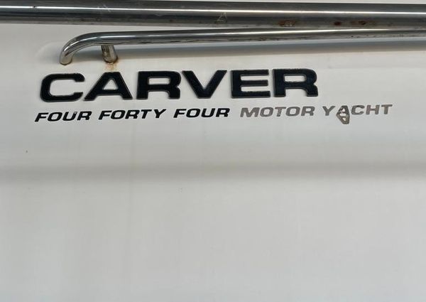 Carver 444 Cockpit Motor Yacht image