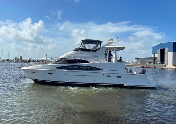 Carver 444 Cockpit Motor Yacht image