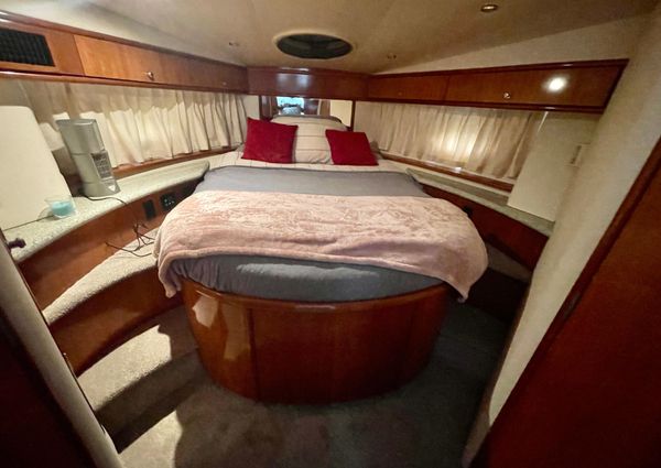 Carver 444 Cockpit Motor Yacht image