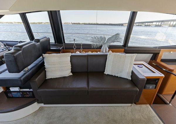 Prestige 500 Flybridge image